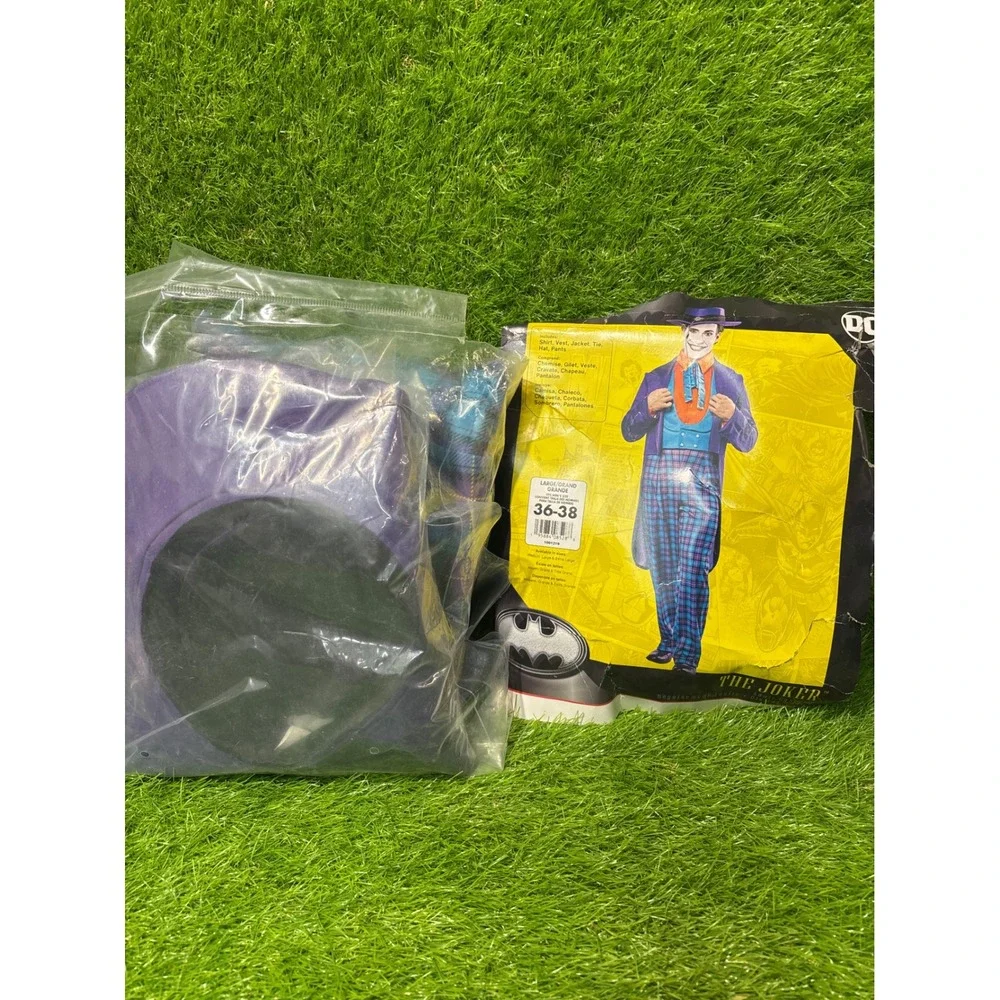 Rubies DC Comics The Joker Costume Mens Large Purple Tailcoat Plaid Pants Set